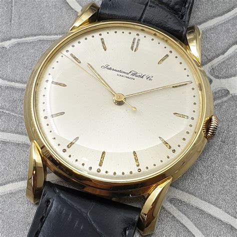 iwc uhren gold 1950|iwc 89 cal gold.